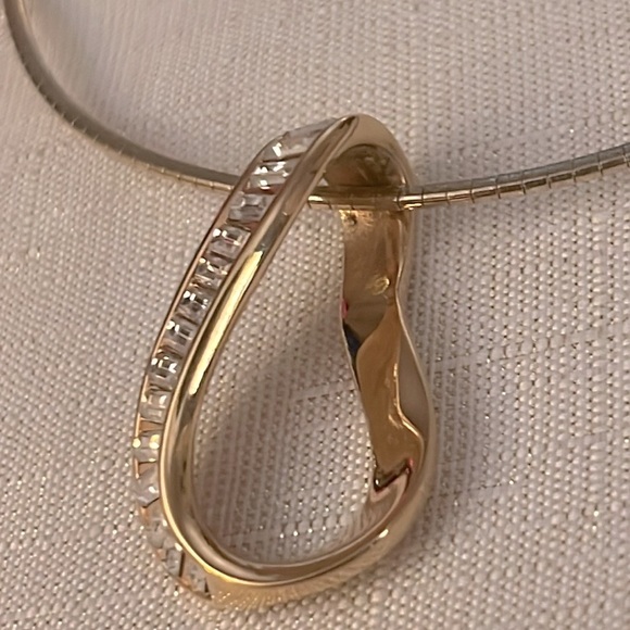 Vintage SWARVOSKI BAGUETTE/GOLD SLIDE PENDANT - Picture 4 of 14